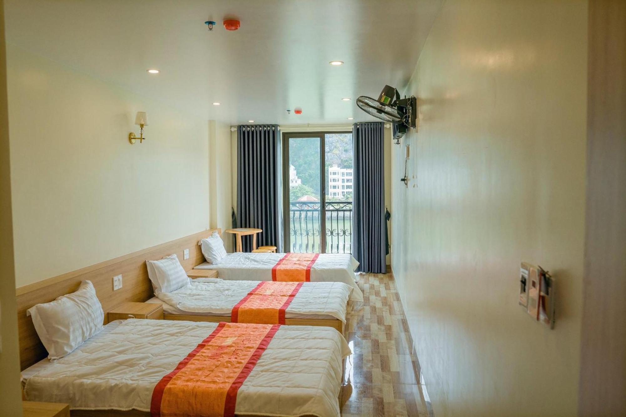 Sea Balcony Hotel Dong Khe Sau ภายนอก รูปภาพ