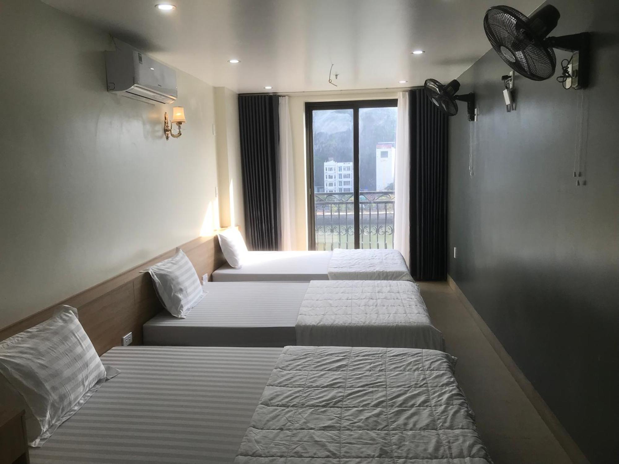 Sea Balcony Hotel Dong Khe Sau ภายนอก รูปภาพ